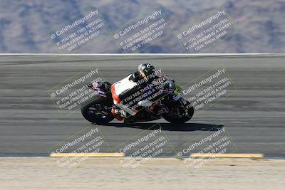 media/May-10-2025-Race Pace (Sat) [[db32fef2da]]/Vested/3-Bowl Set 1 (9am)/